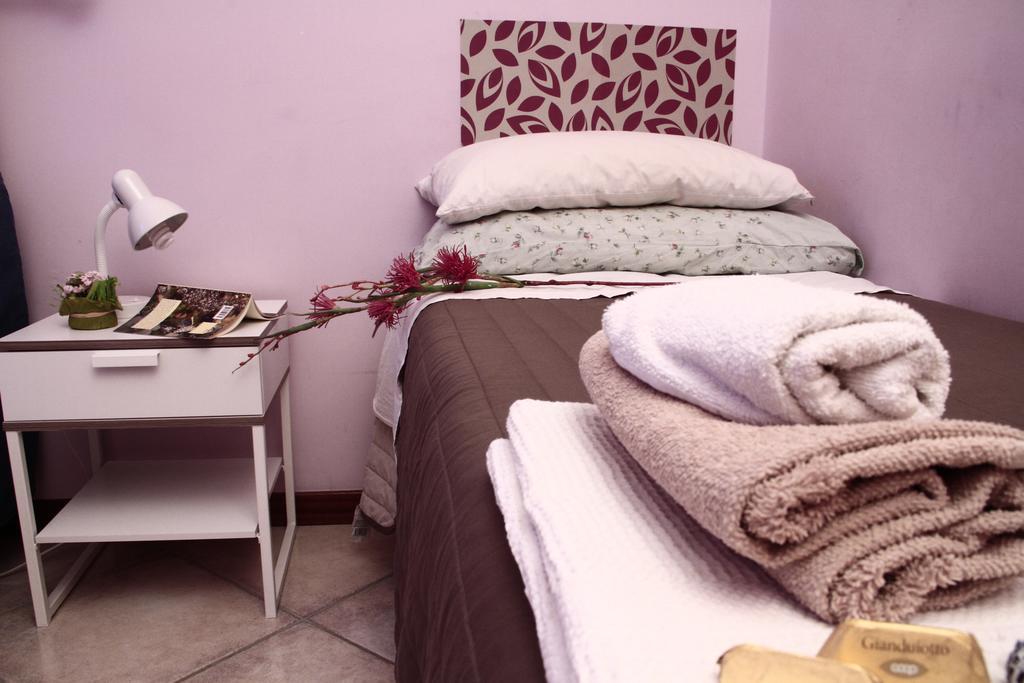 B&B L'Angoletto Авелліно Номер фото